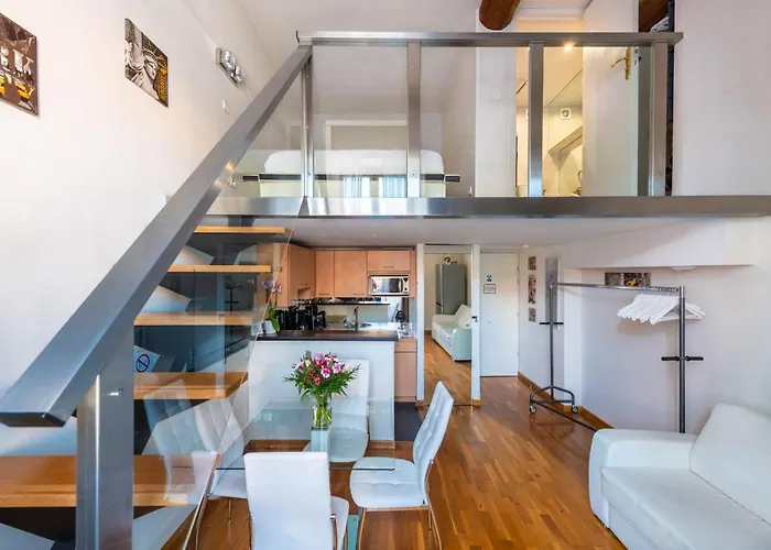 View On Principal Massena Place, 2 Min Walk Appartement *